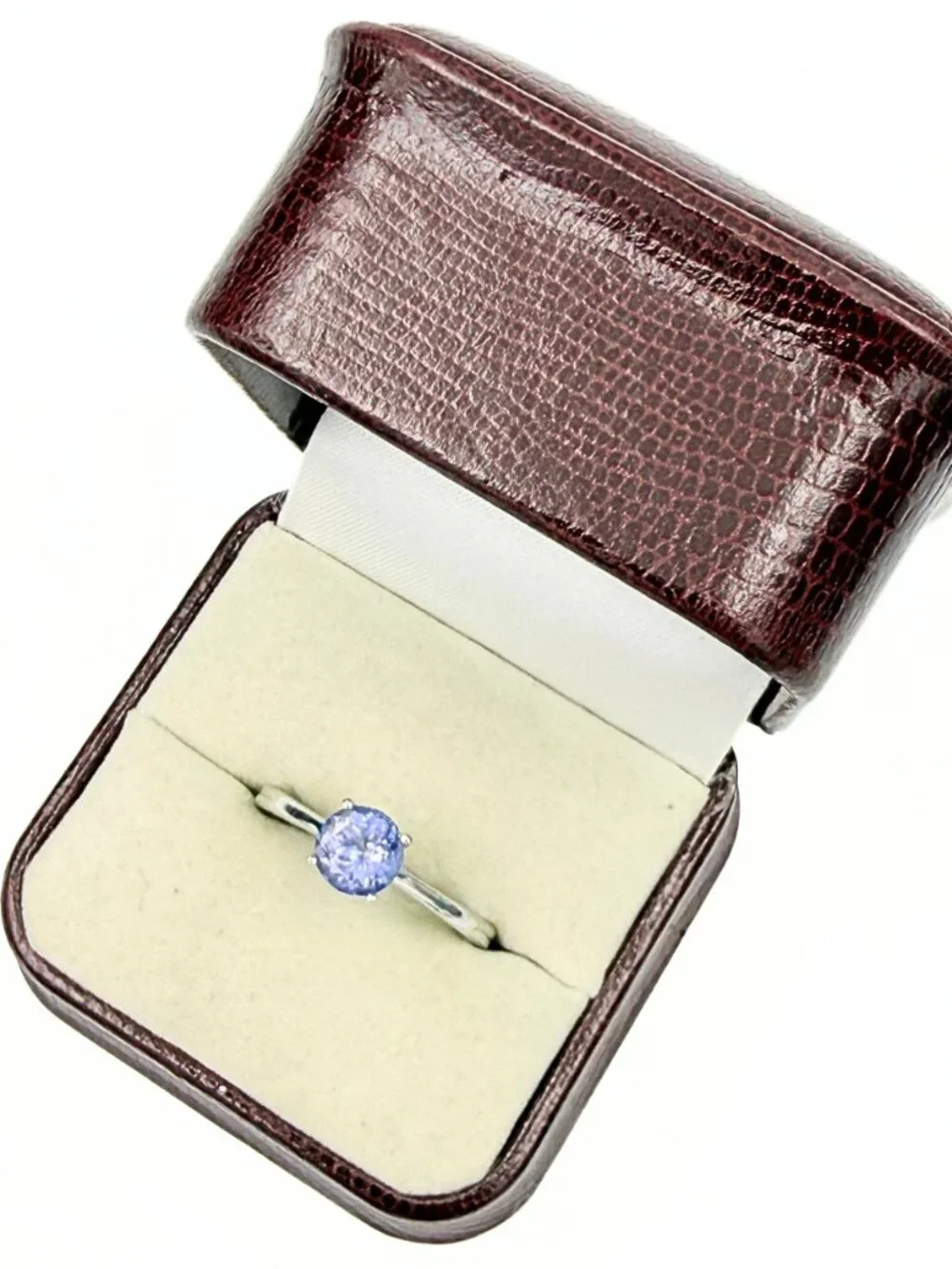 Gorgeous Marked Sterling Silver Round Cut Amethyst Solitaire Ring Sz 11
